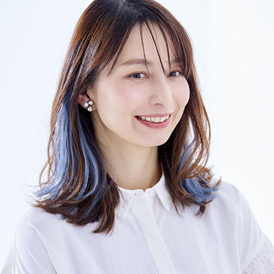 WEBメディア『OurAge』こちらの企画の中で、プリシラウィッグをご使用いただきました。