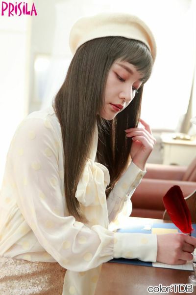 ふんわり総手植え前髪ウィッグ【フルバング】FX-100 着用イメージ　TDB：耐熱ダークブラウン