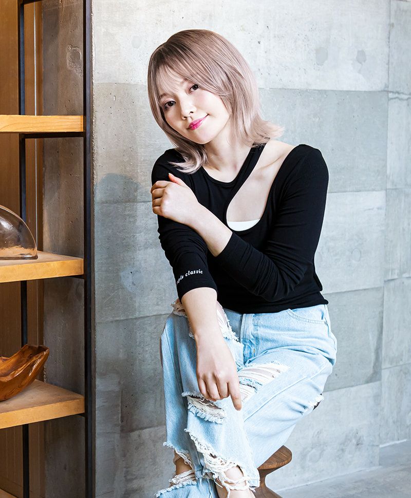 帽子ウィッグ（リラックス）【外ハネボブ】 品番BO-04耐熱 カラーTDB 耐熱ダークブラウン6トップつむじ