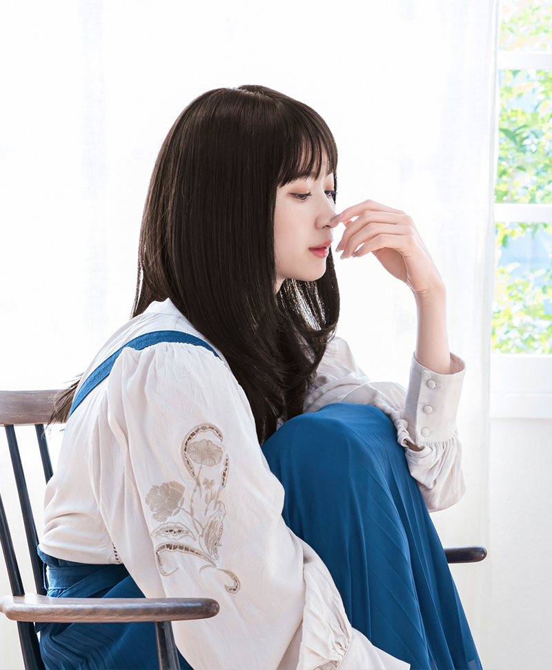 ★プリシラ公式限定★　毛のかさばりが少なく厚みが出にくいため、膨張しません　LA-006　フルールストレートロング　ZNC:人毛ミックスナチュラルカラー