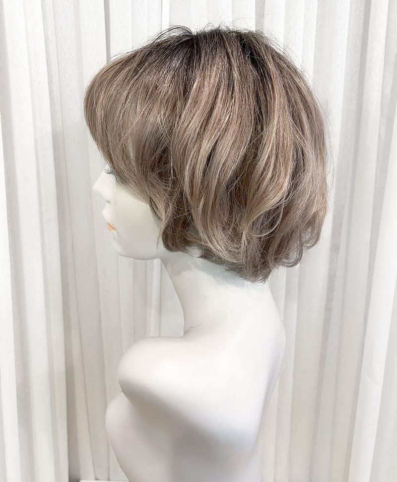 【WEBスペシャル限定一点もの】帽子タイプのオールウィッグ【ボブ】UMEDA-922-TDMT耐熱ダスティミルクティー【梅田サロンカットウィッグ】